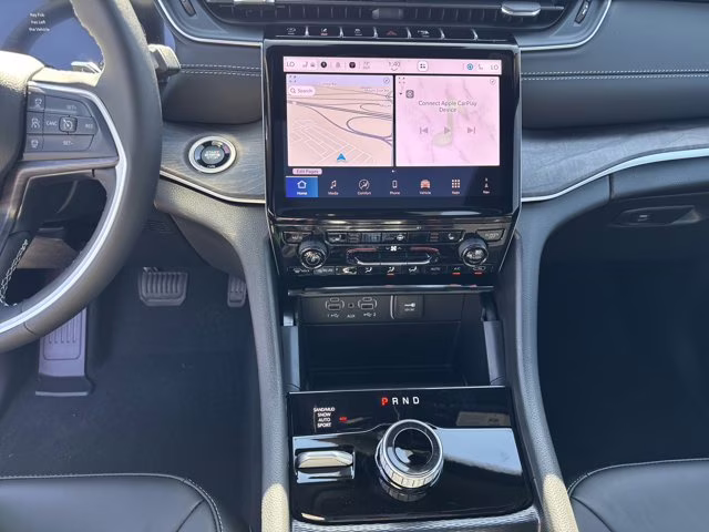 2025 Baltic Gray Metallic Clearcoat Jeep Grand Cherokee L Limited 4X4 SUV