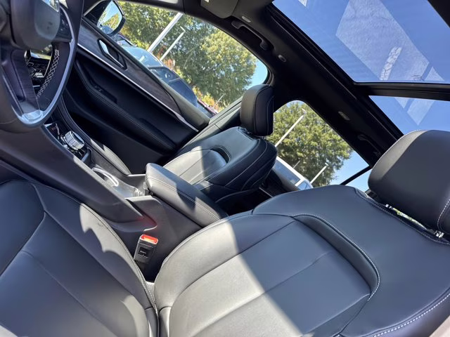 2025 Baltic Gray Metallic Clearcoat Jeep Grand Cherokee L Limited 4X4 SUV