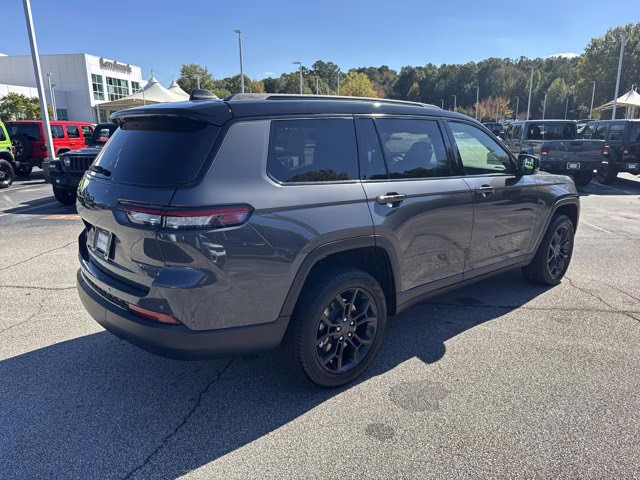 2025 Baltic Gray Metallic Clearcoat Jeep Grand Cherokee L Limited 4X4 SUV