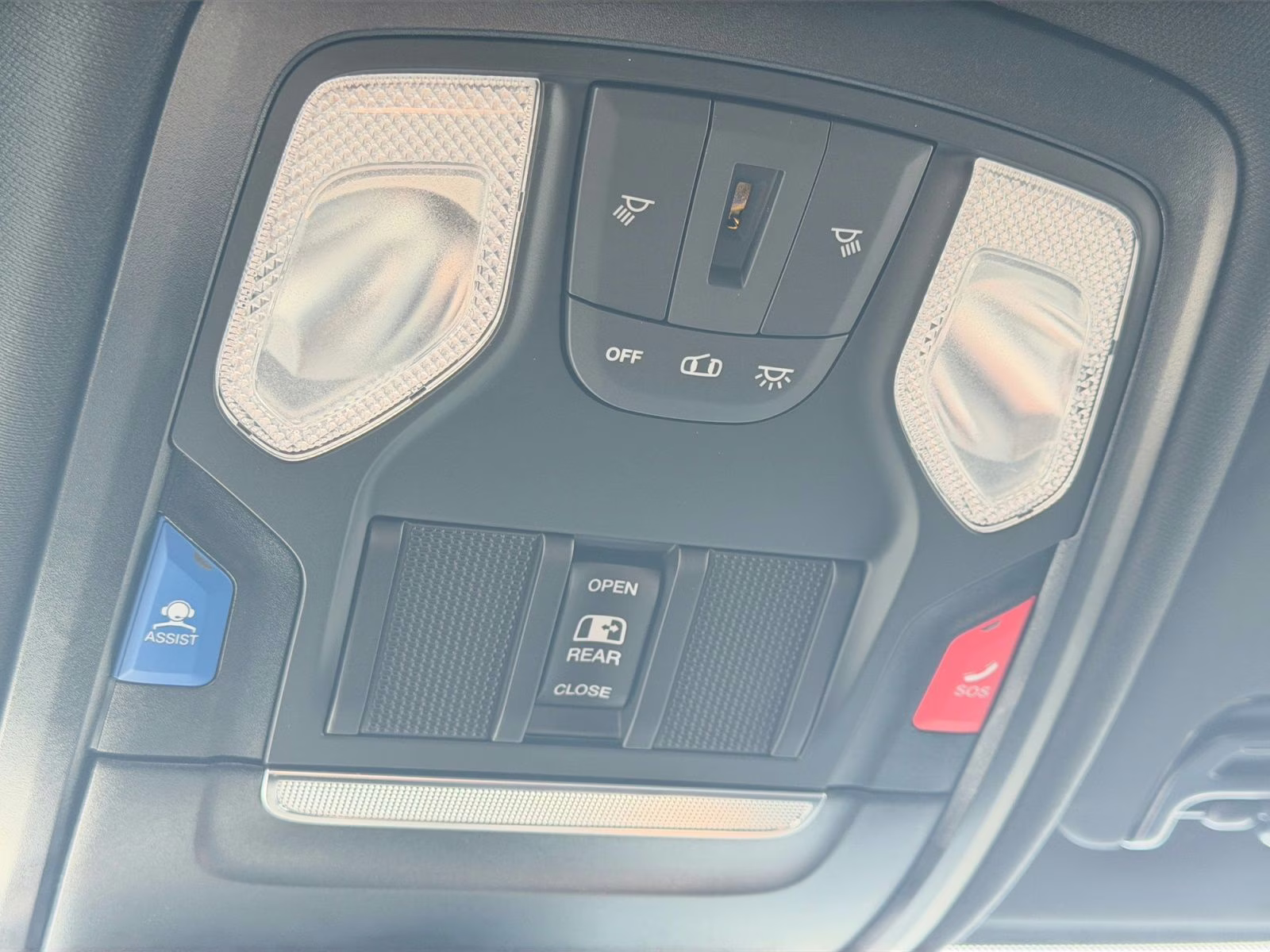 2026 Diamond Black Crystal Pearlcoat Ram 2500 Tradesman 4X4 Truck