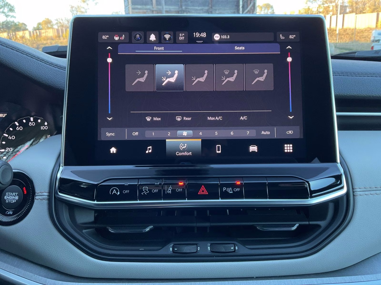 2026 Bright White Clearcoat Jeep Compass Limited 4X4 SUV