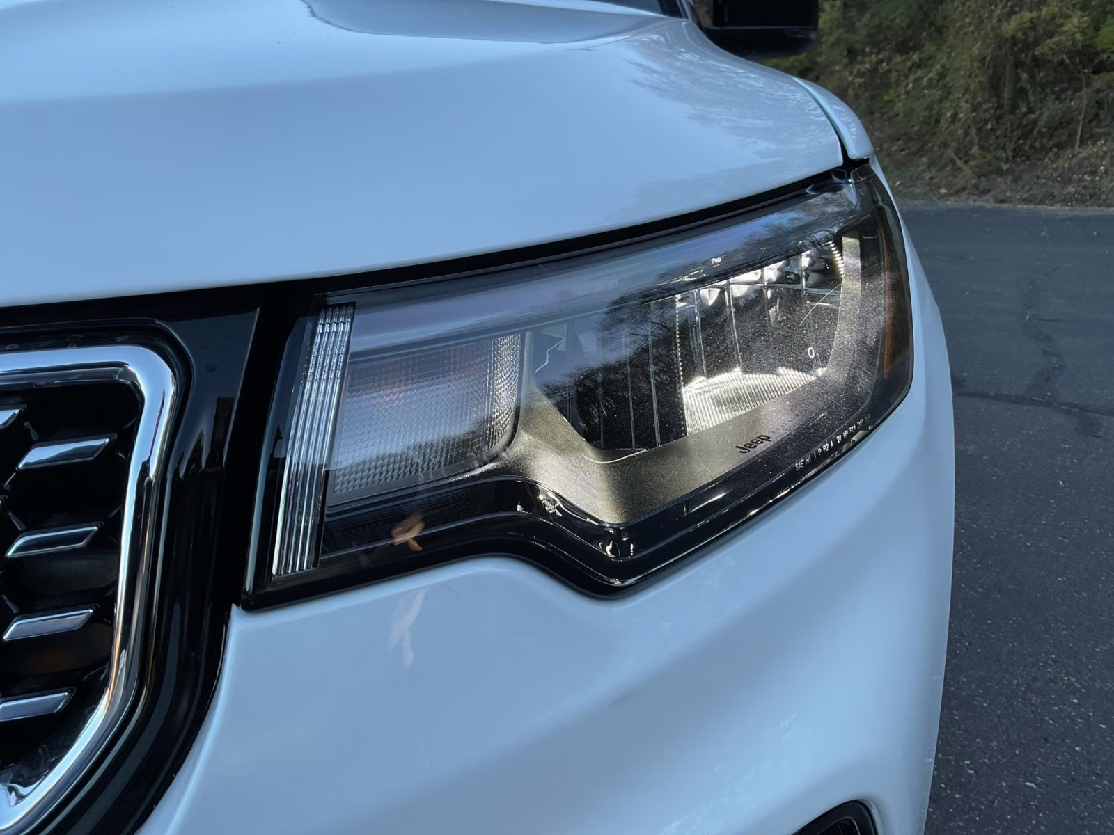 2026 Bright White Clearcoat Jeep Compass Limited 4X4 SUV