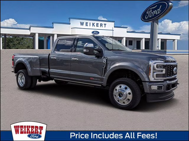 2026 Gray Metallic Ford Super Duty F-450 DRW Platinum Plus 4X4 Truck