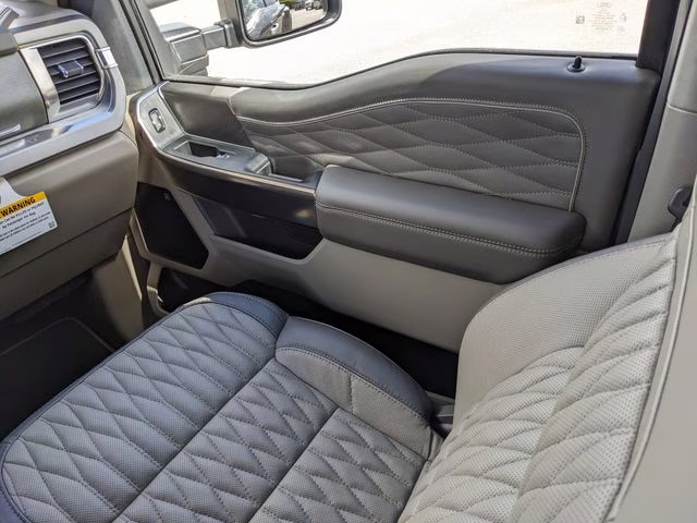 2026 Gray Metallic Ford Super Duty F-450 DRW Platinum Plus 4X4 Truck