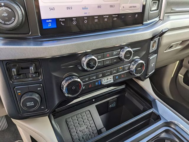 2026 Gray Metallic Ford Super Duty F-450 DRW Platinum Plus 4X4 Truck