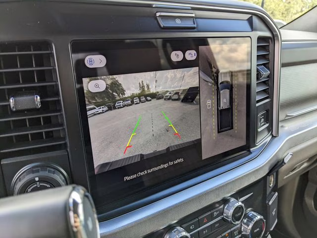 2026 Gray Metallic Ford Super Duty F-450 DRW Platinum Plus 4X4 Truck