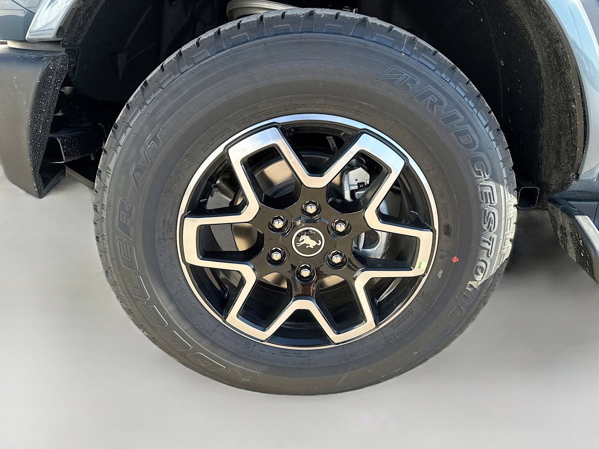 2025 Azure Gray Metallic Tri-Coat Ford Bronco Outer Banks 4X4 SUV