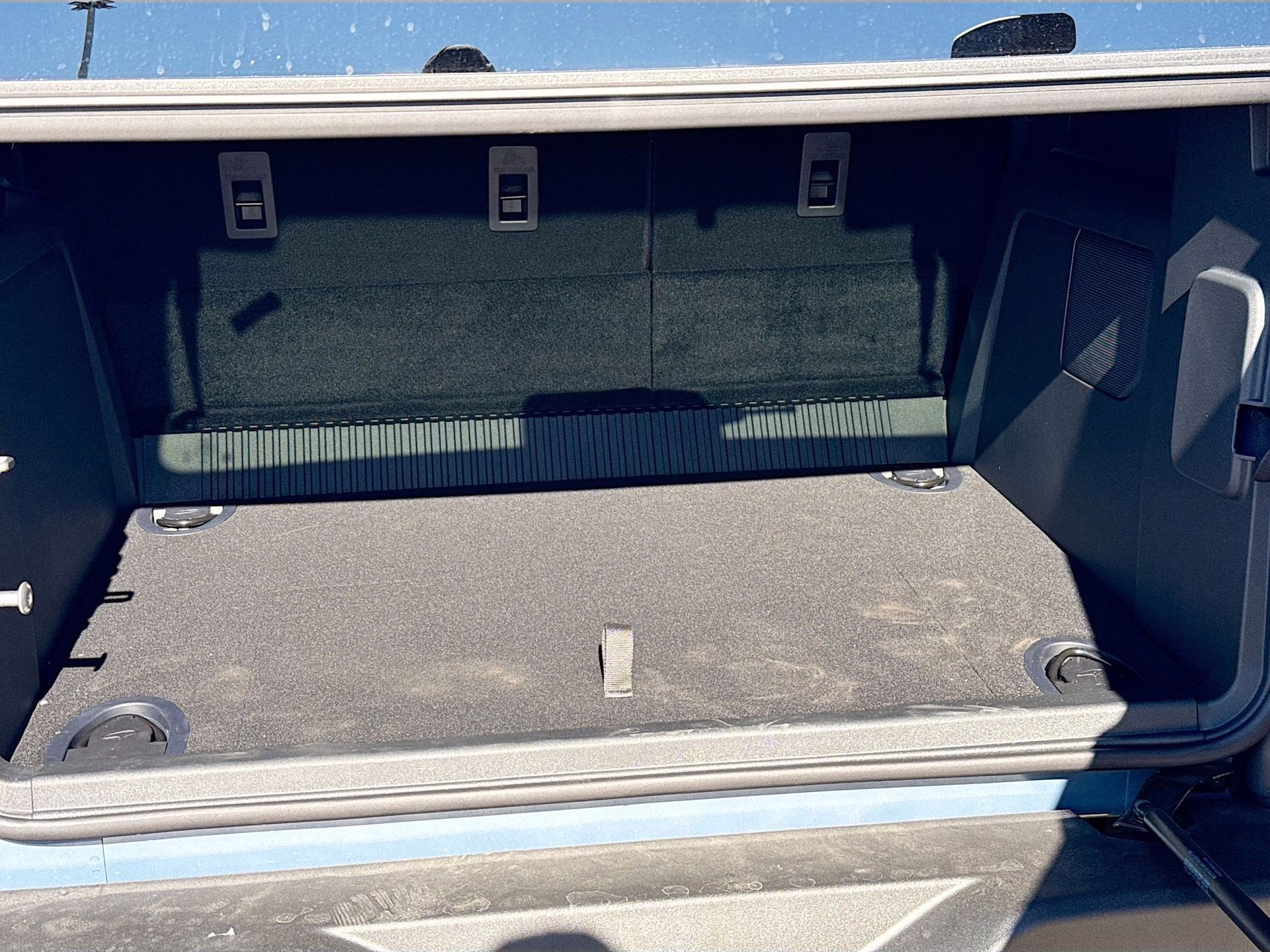 2025 Azure Gray Metallic Tri-Coat Ford Bronco Outer Banks 4X4 SUV