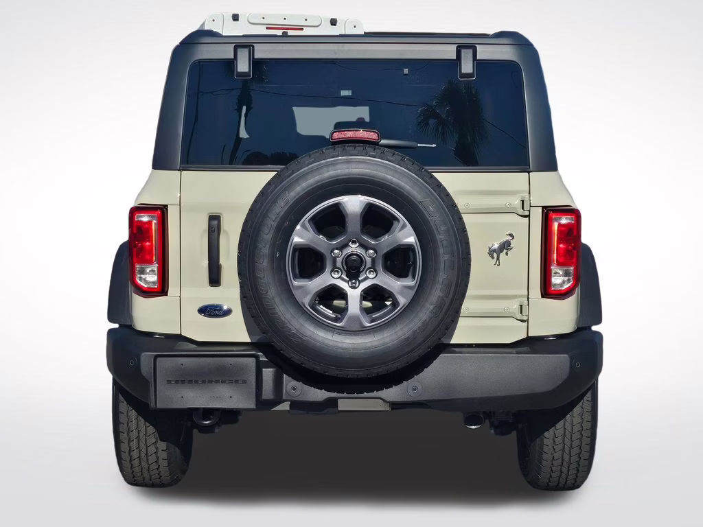 2025 Desert Sand Ford Bronco Big Bend 4X4 SUV