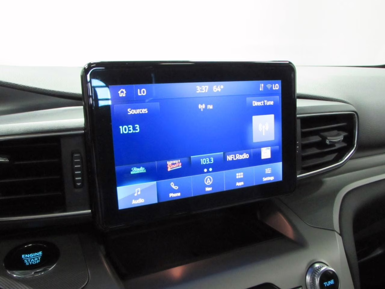 2022 Carbonized Gray Metallic Ford Explorer XLT 4X4 SUV