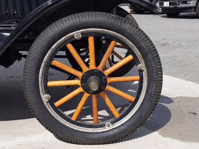 1925 Ford T