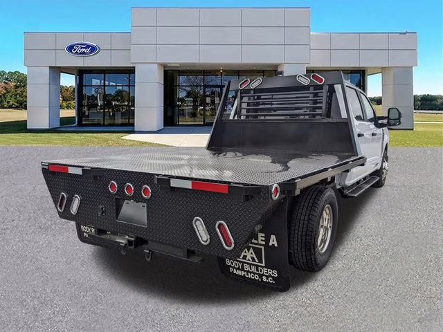 2024 Oxford White Ford Super Duty F-350 DRW XL RWD Truck