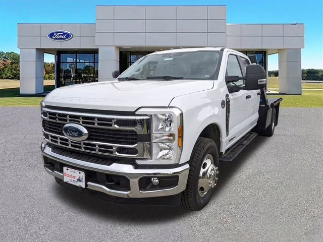 2024 Oxford White Ford Super Duty F-350 DRW XL RWD Truck
