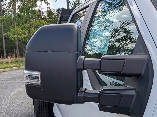 2024 Oxford White Ford Super Duty F-350 DRW XL RWD Truck