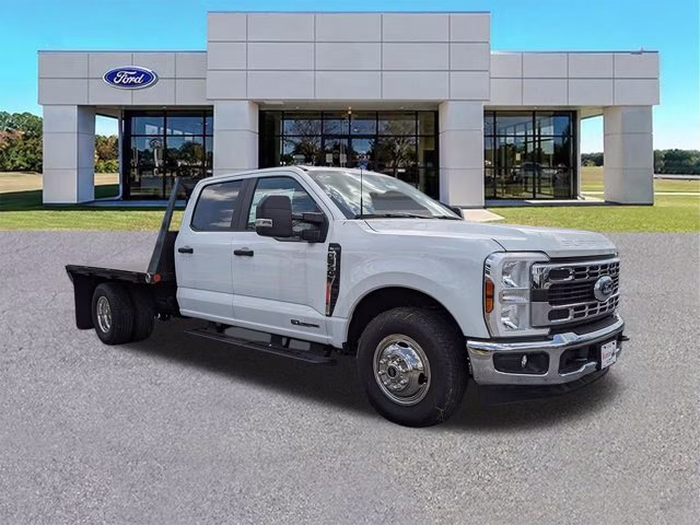 2024 Oxford White Ford Super Duty F-350 DRW XL RWD Truck