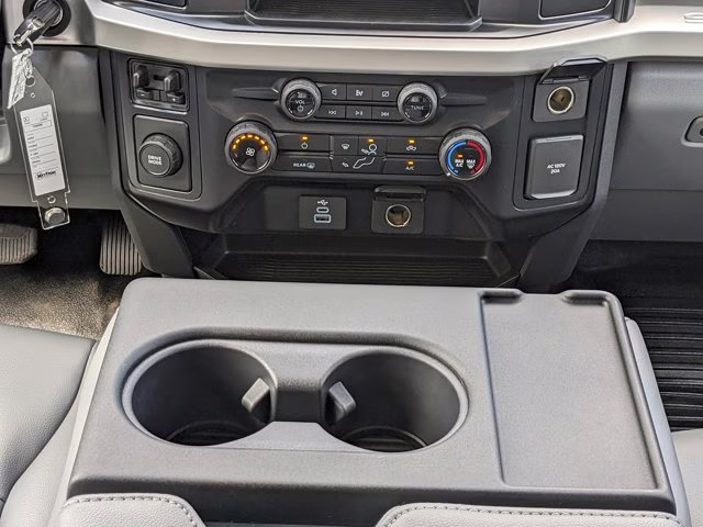 2024 Oxford White Ford Super Duty F-350 DRW XL RWD Truck
