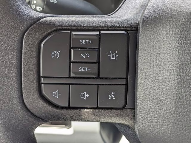 2024 Oxford White Ford Super Duty F-350 DRW XL RWD Truck