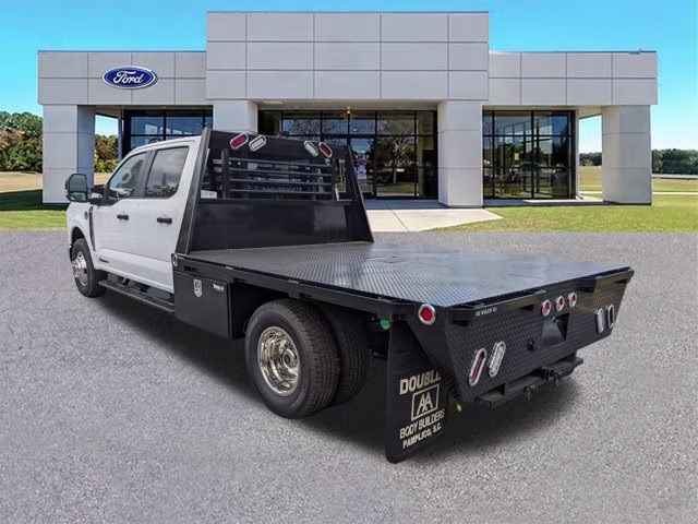 2024 Oxford White Ford Super Duty F-350 DRW XL RWD Truck