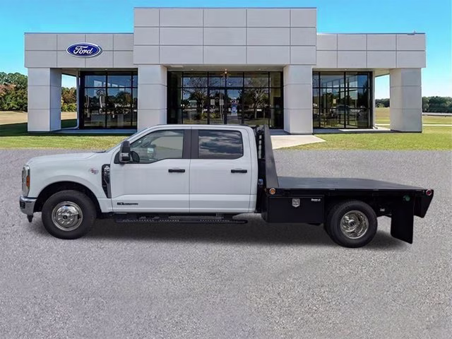 2024 Oxford White Ford Super Duty F-350 DRW XL RWD Truck