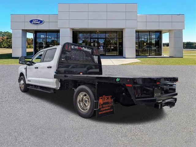 2024 Oxford White Ford Super Duty F-350 DRW XL RWD Truck