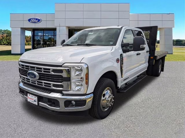 2024 Oxford White Ford Super Duty F-350 DRW XL RWD Truck