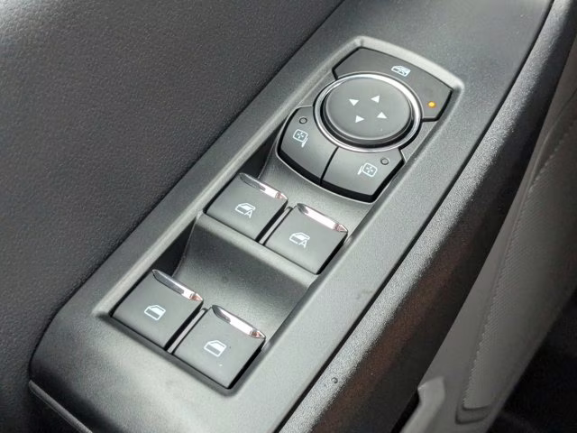 2026 Oxford White Ford Super Duty F-350 DRW XL 4X4 Truck