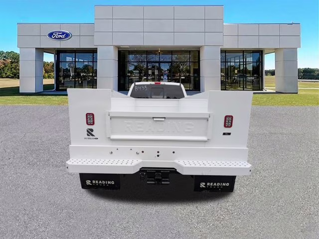 2026 Oxford White Ford Super Duty F-350 DRW XL 4X4 Truck