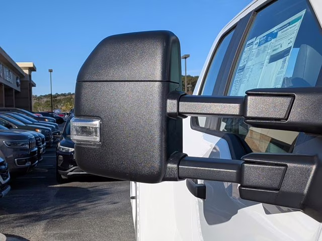 2025 Oxford White Ford Super Duty F-350 DRW XL 4X4 Truck