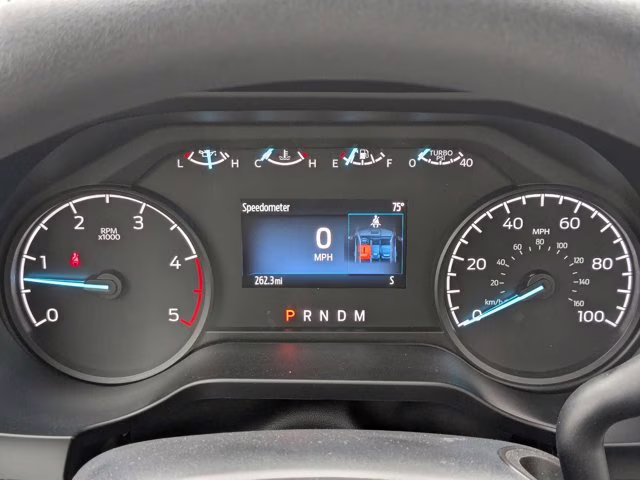 2025 Oxford White Ford Super Duty F-550 DRW XL 4X4 Truck