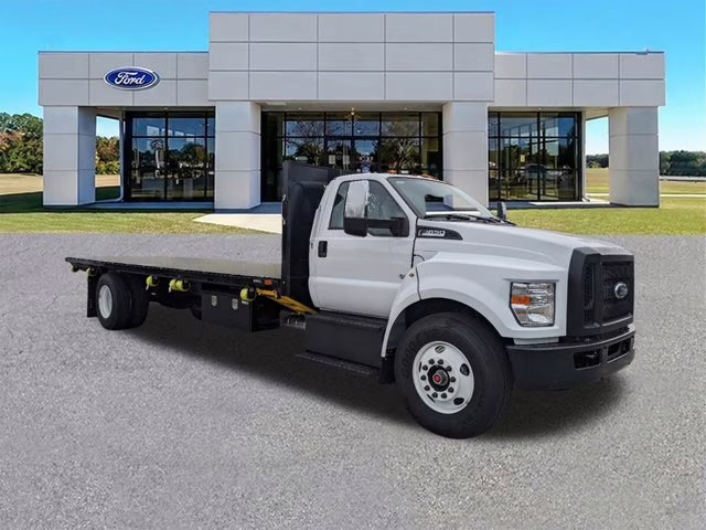 2025 Oxford White Ford F-650SD RWD