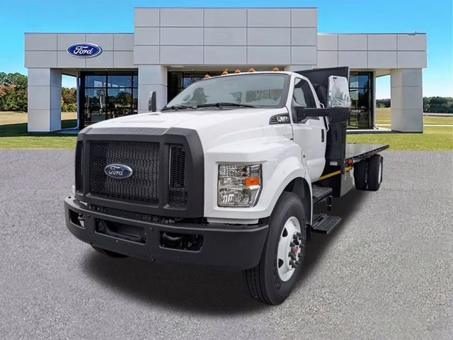 2025 Oxford White Ford F-650SD RWD