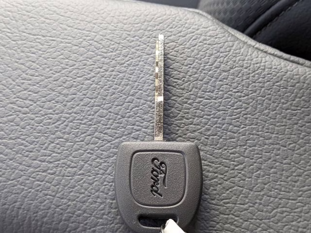 2025 Oxford White Ford F-750SD RWD