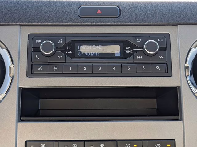 2025 Oxford White Ford F-750SD RWD