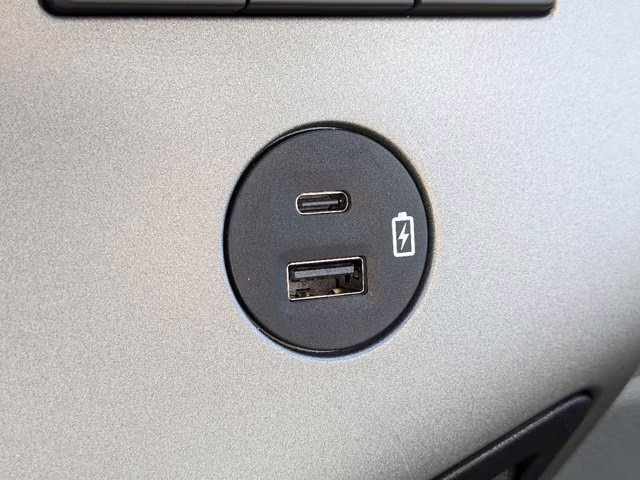 2025 Oxford White Ford F-750SD RWD