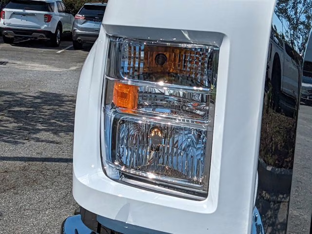 2025 Oxford White Ford F-750SD RWD