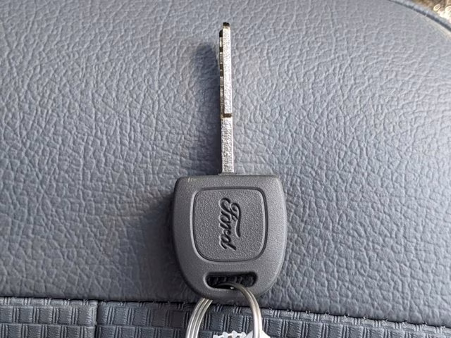 2025 Oxford White Ford F-750SD RWD