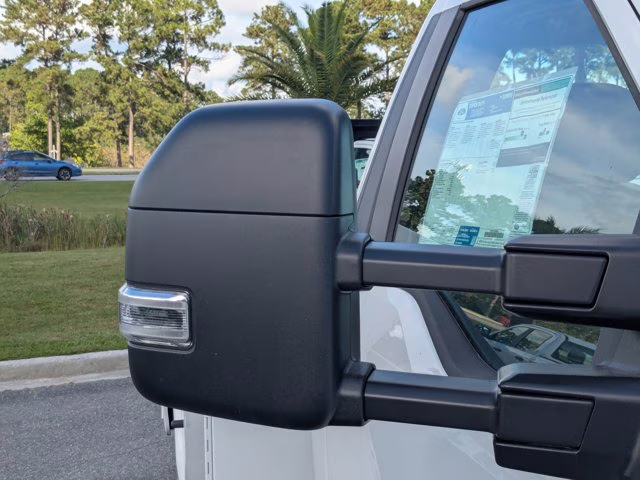 2025 Oxford White Ford Super Duty F-350 DRW XL 4X4 Truck