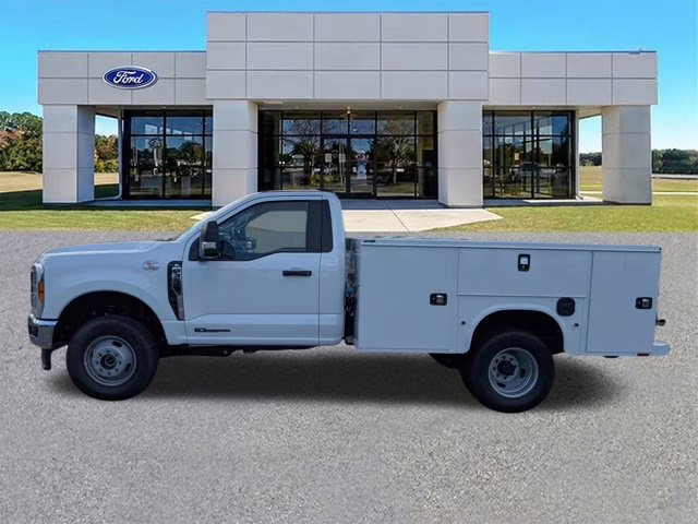 2025 Oxford White Ford Super Duty F-350 DRW XL 4X4 Truck