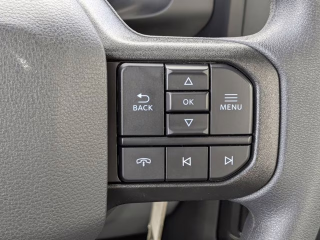 2025 Oxford White Ford Super Duty F-450 DRW XL RWD Truck