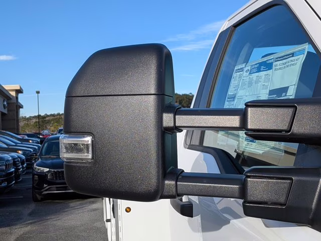 2025 Oxford White Ford Super Duty F-450 DRW XL RWD Truck