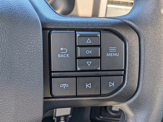 2025 Oxford White Ford Super Duty F-450 DRW XL RWD Truck