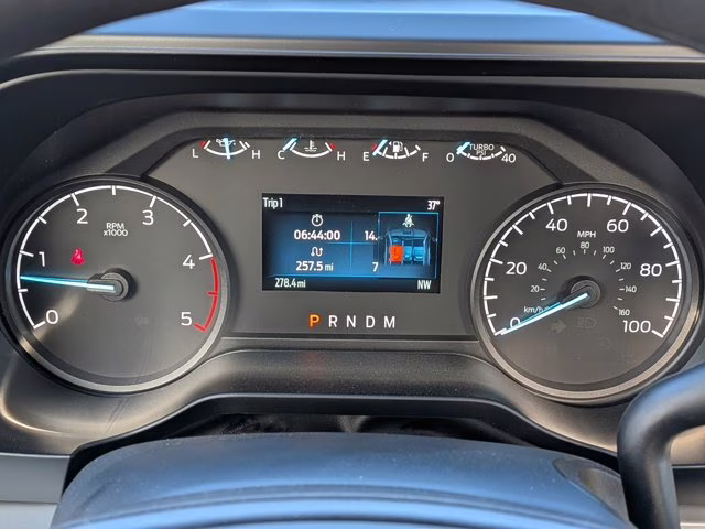 2025 Oxford White Ford Super Duty F-450 DRW XL RWD Truck