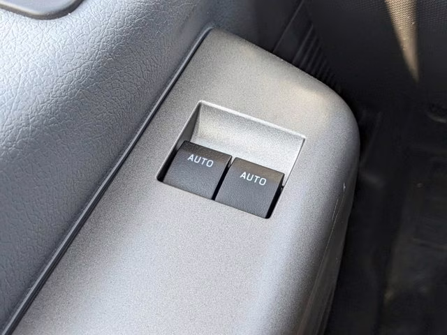 2024 Oxford White Ford F-750SD RWD Truck