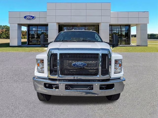 2024 Oxford White Ford F-750SD RWD Truck