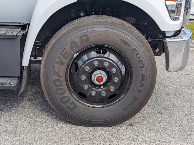 2024 Oxford White Ford F-750SD RWD Truck