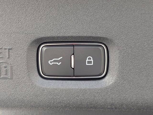 2025 Oxford White Ford Expedition Max Platinum 4X4 SUV