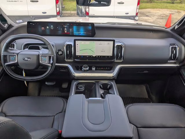 2025 Oxford White Ford Expedition Max Platinum 4X4 SUV