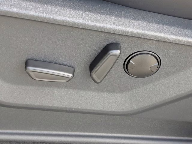 2025 Oxford White Ford Expedition Max Platinum 4X4 SUV