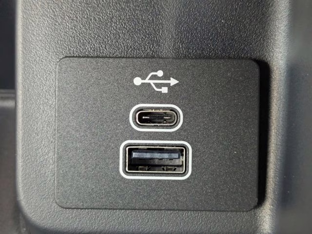 2025 Oxford White Ford Expedition Max Platinum 4X4 SUV