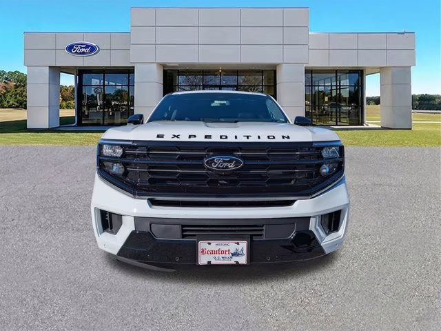 2025 Oxford White Ford Expedition Platinum 4X4 SUV